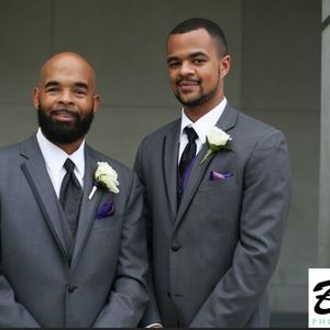 Meet your Posher, Gregory